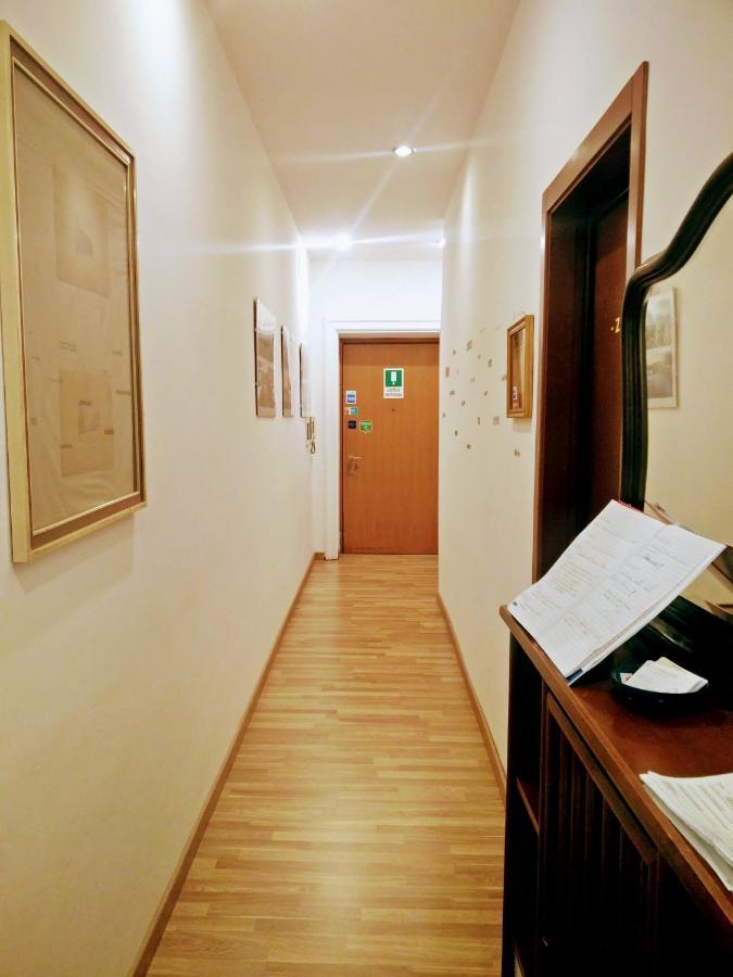 Rome Center Rooms エクステリア 写真