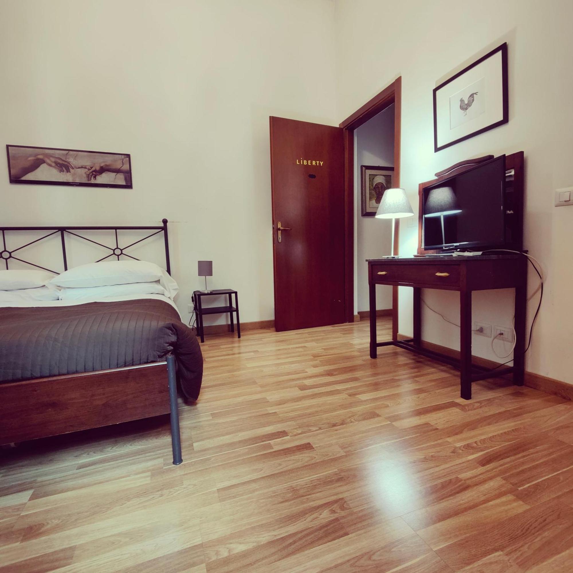 Rome Center Rooms エクステリア 写真